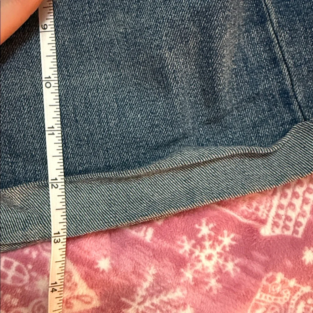 OLD NAVY | High-Rise Wow Jean Short size 12 - Picture 5 of 6